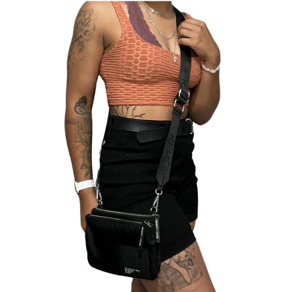 KENDALL & KYLIE Black Crossbody Purse - Picture 4 of 11